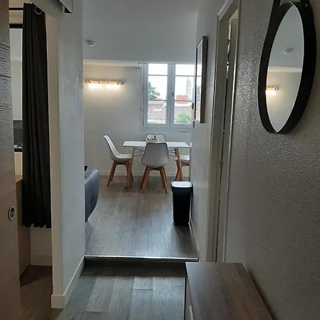 Home-sweet-home Superbe En Hypercentre Λα Ροσέλ
